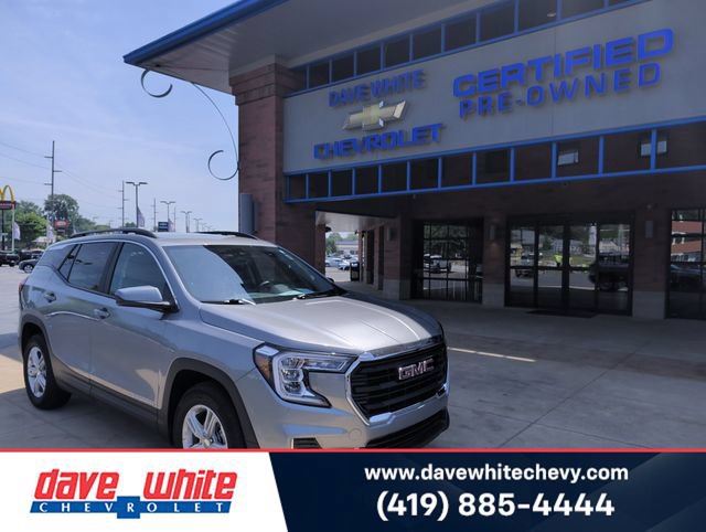 Used 2024 GMC Terrain SLE w/ Driver Convenience Package