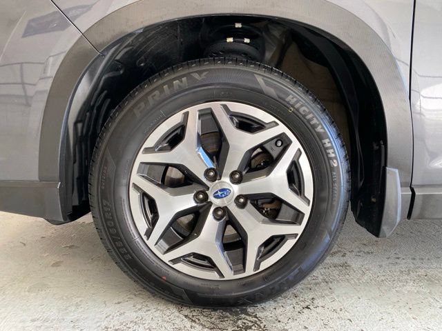 Used 2021 Subaru Forester Premium AWD/4WD image 5