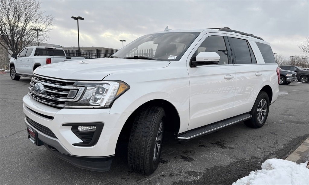 Used 2019 Ford Expedition XLT w/ Equipment Group 202A image 4