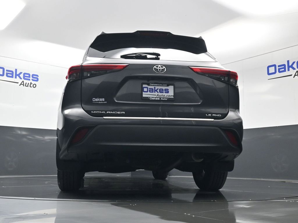 Used 2020 Toyota Highlander LE image 43