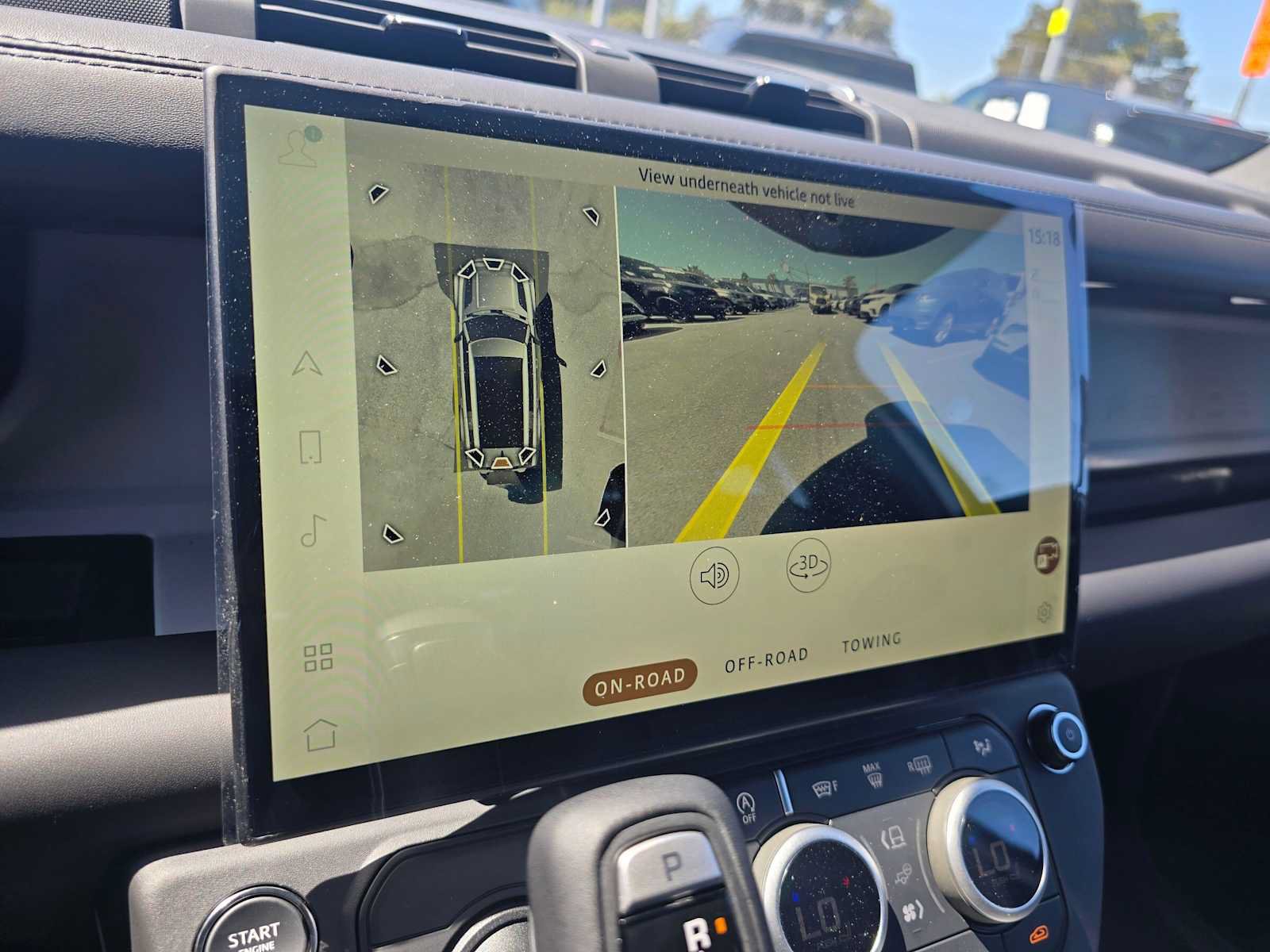 New 2026 Land Rover Defender 130 X-Dynamic SE AWD/4WD image 28