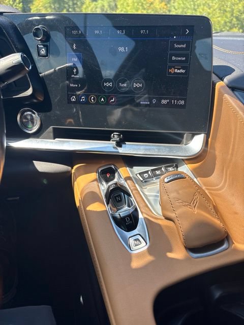 Used 2020 Chevrolet Corvette Stingray Preferred Conv w/ 2LT Preferred Equipment Group RWD image 5