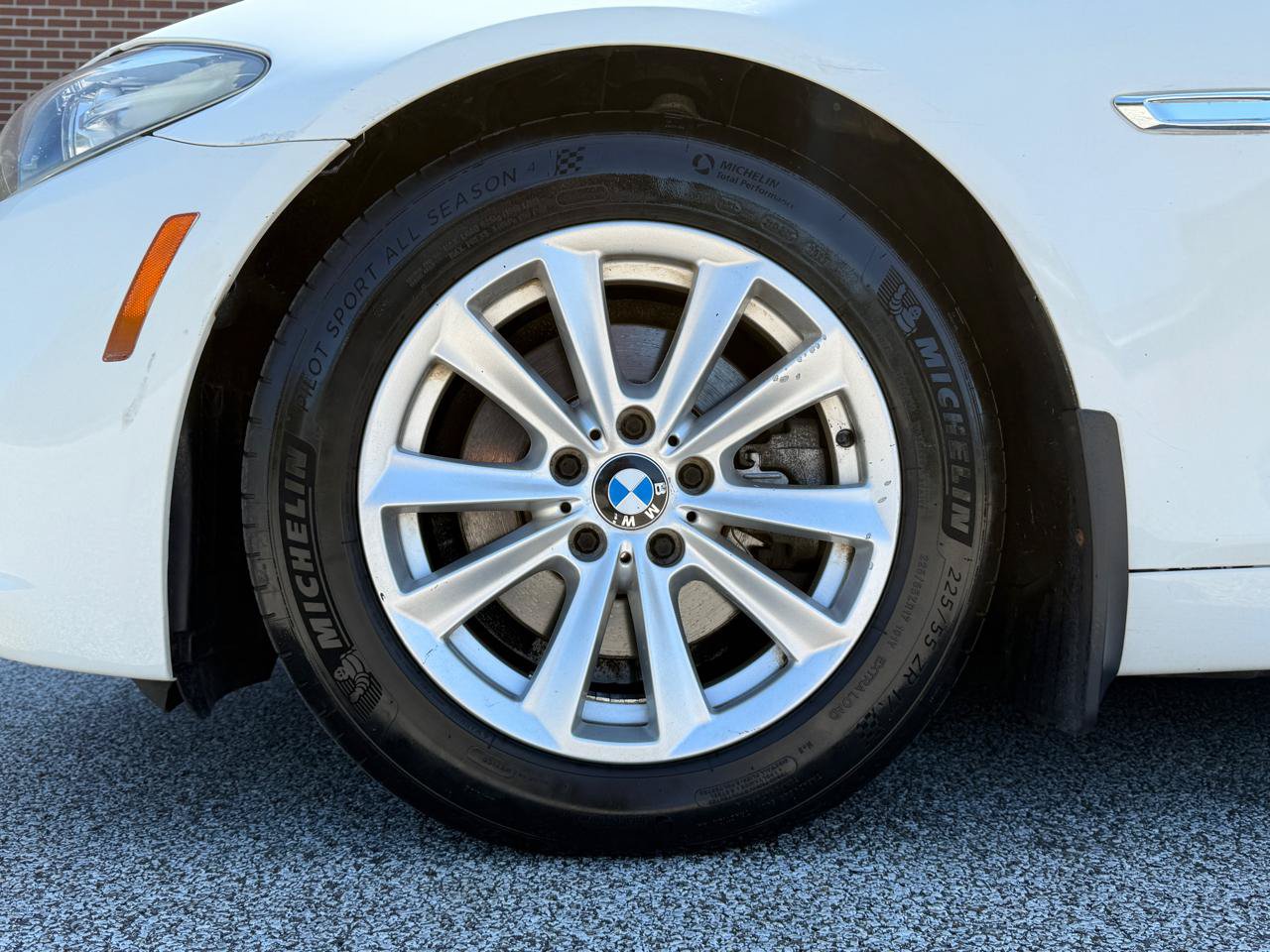 Used 2015 BMW 528i xDrive Sedan AWD/4WD image 42