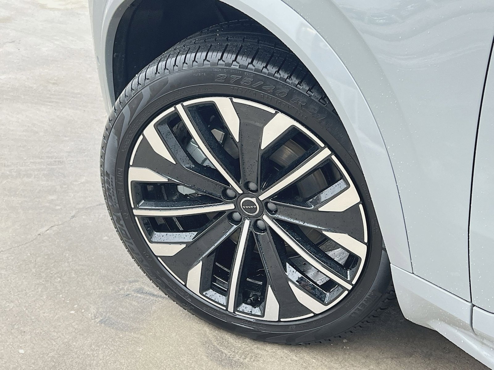 New 2026 Volvo XC90 B6 Ultra w/ Protection Package Premier image 12