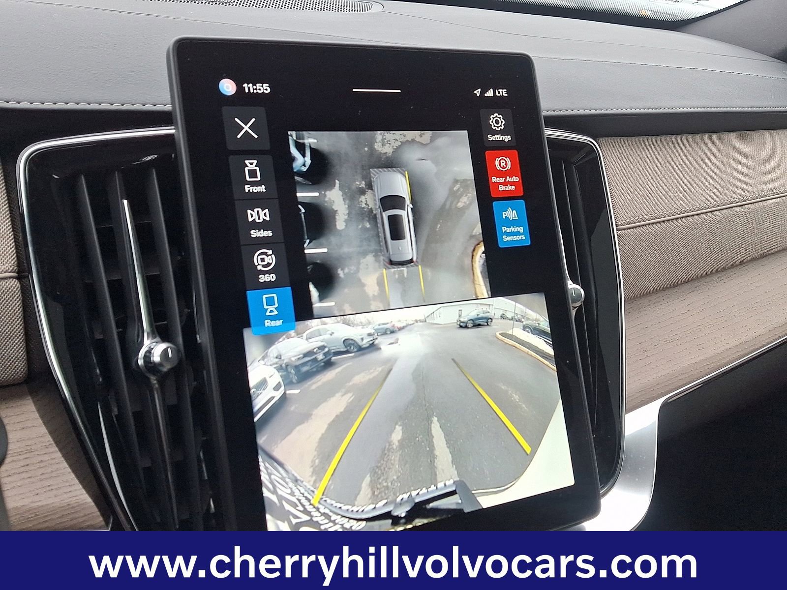 Certified 2025 Volvo XC90 B5 Plus image 19