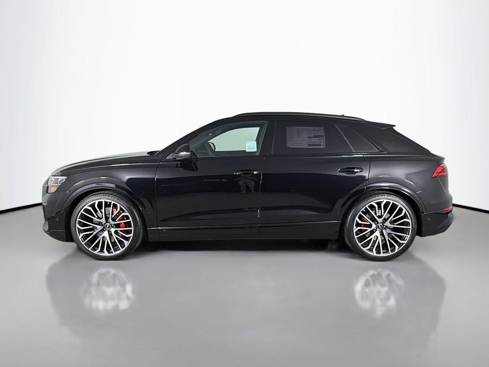 New 2026 Audi SQ8 Prestige AWD/4WD image 4