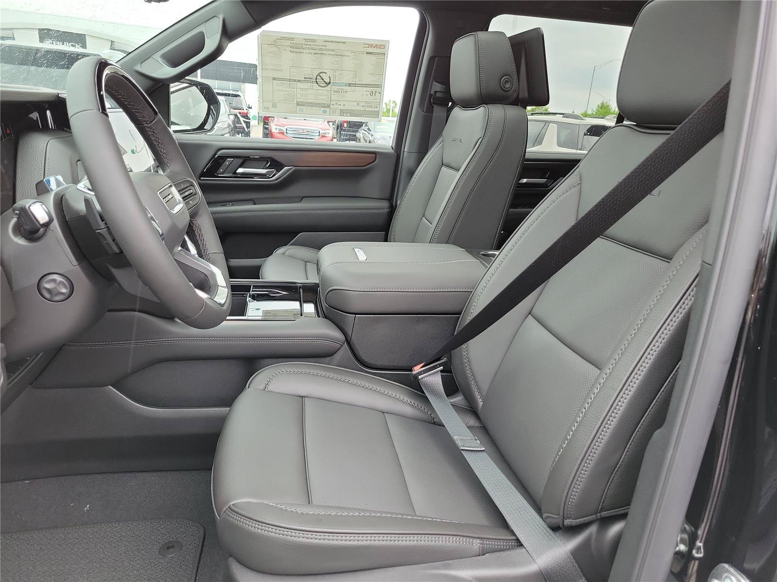 New 2026 GMC Yukon Denali w/ Advanced Technology Package AWD/4WD image 14