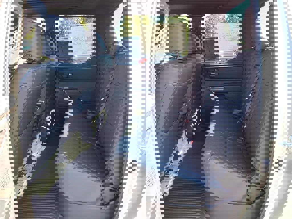 New 2026 Toyota Tundra Platinum image 5