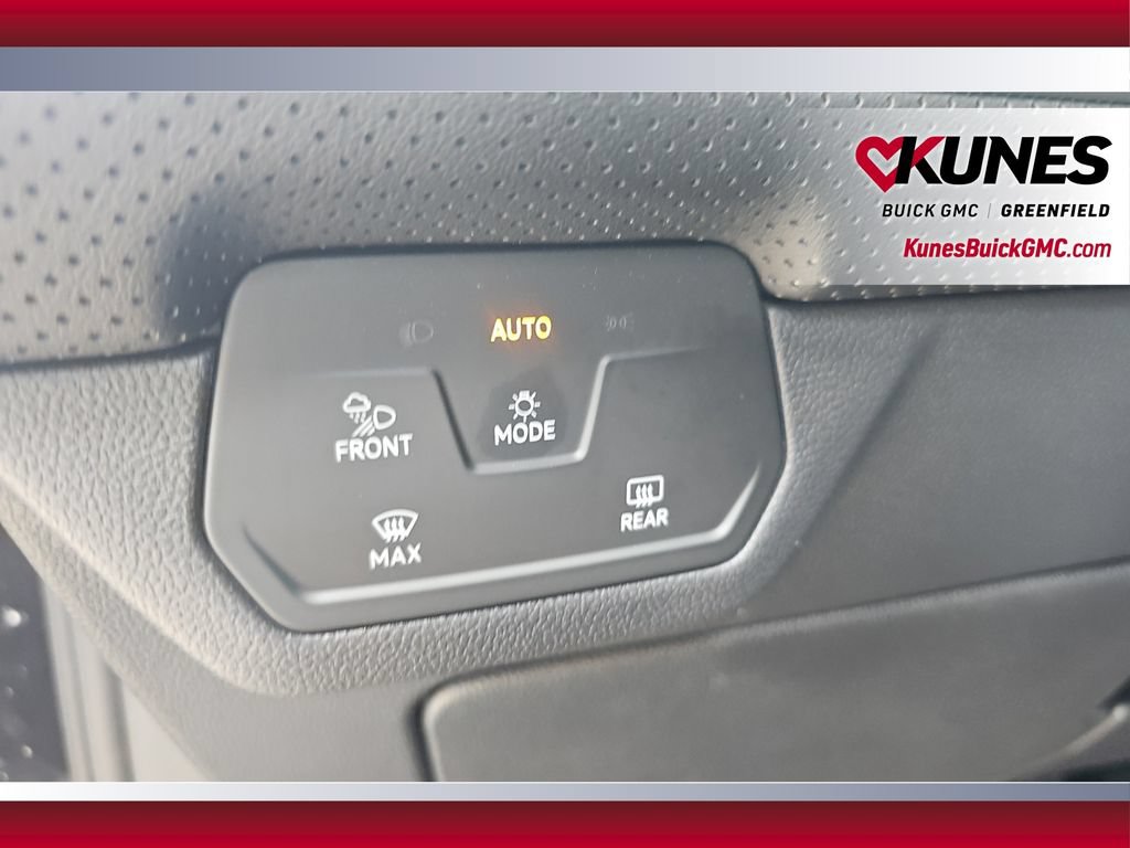 Used 2026 Volkswagen Atlas SE AWD/4WD image 17