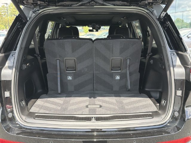 Used 2026 Jeep Grand Cherokee L Limited w/ Limited Altitude Package AWD/4WD image 20