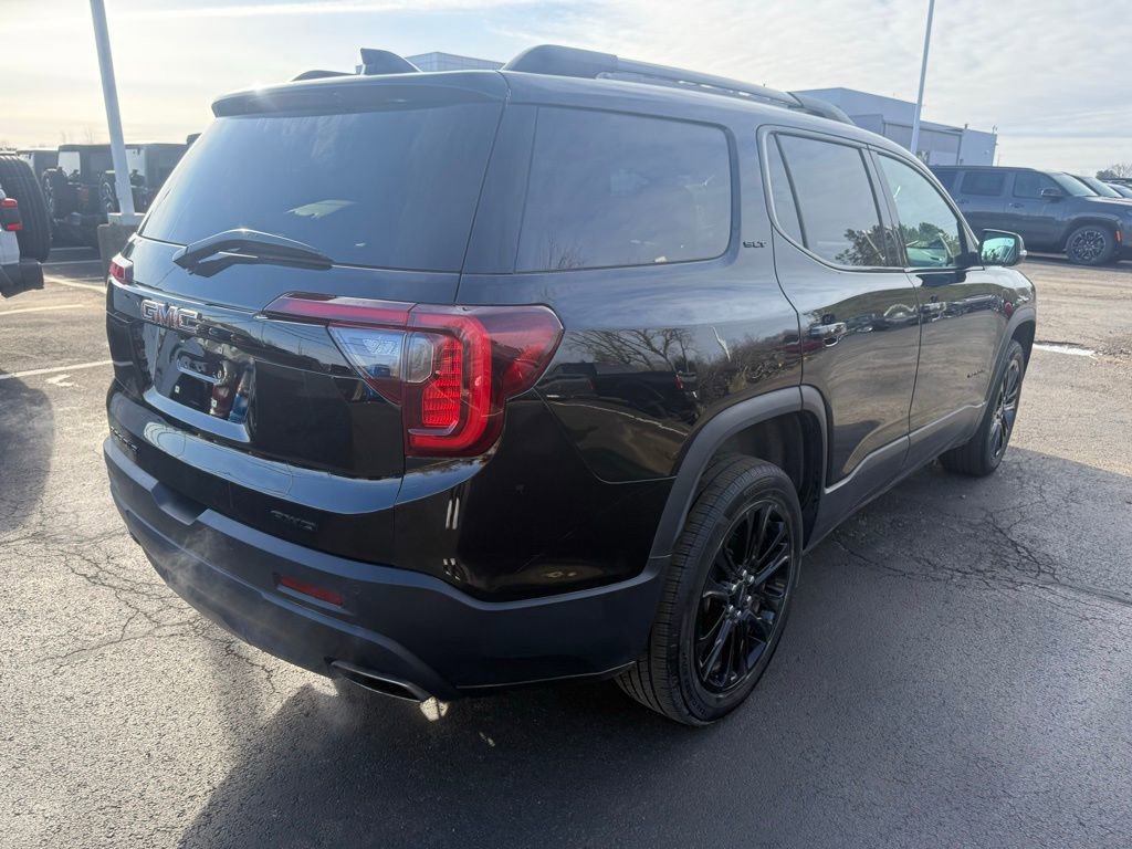 Used 2022 GMC Acadia SLT w/ Elevation Edition AWD/4WD image 3