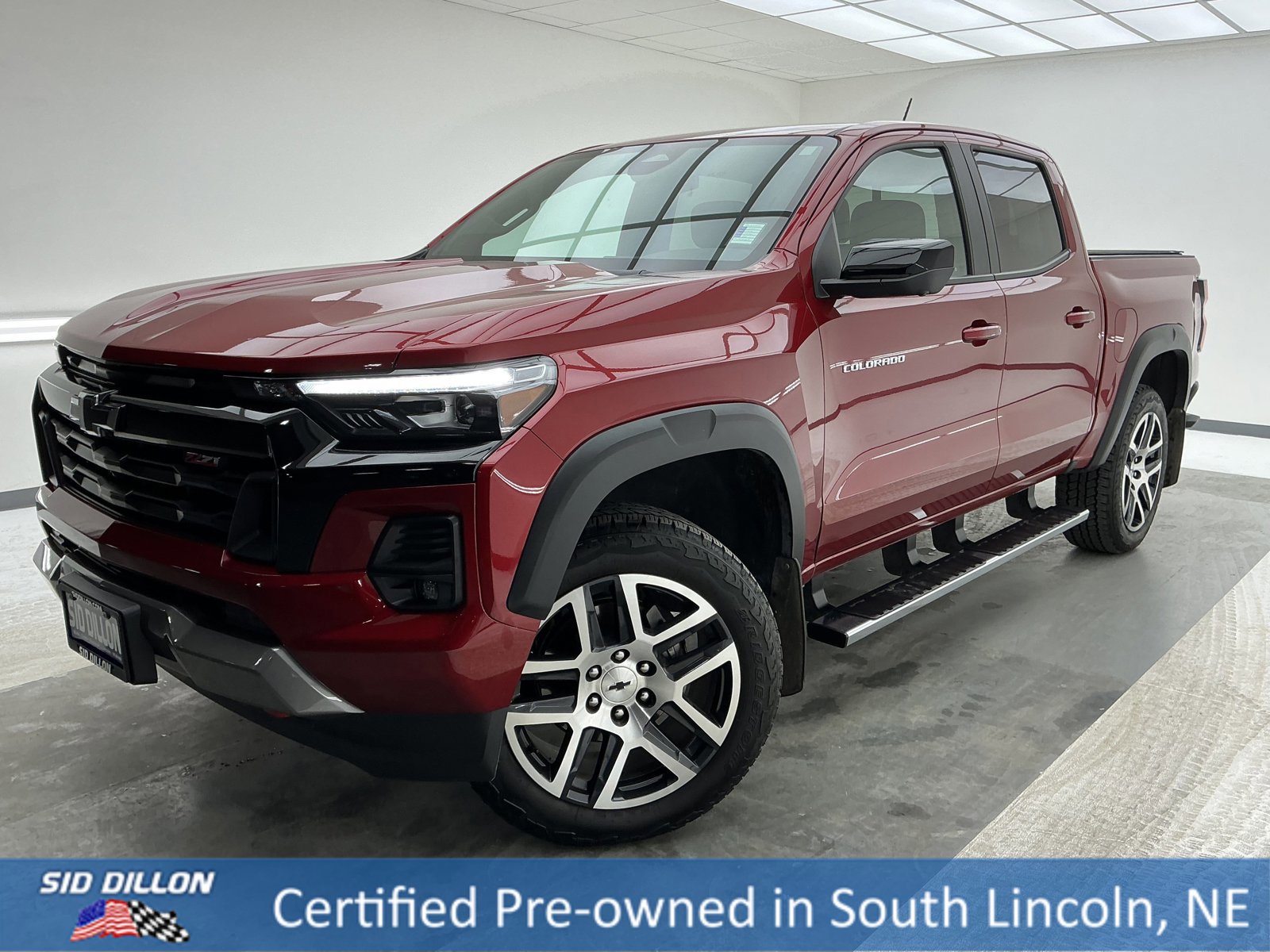 Used 2023 Chevrolet Colorado Z71 w/ Z71 Convenience Package 2