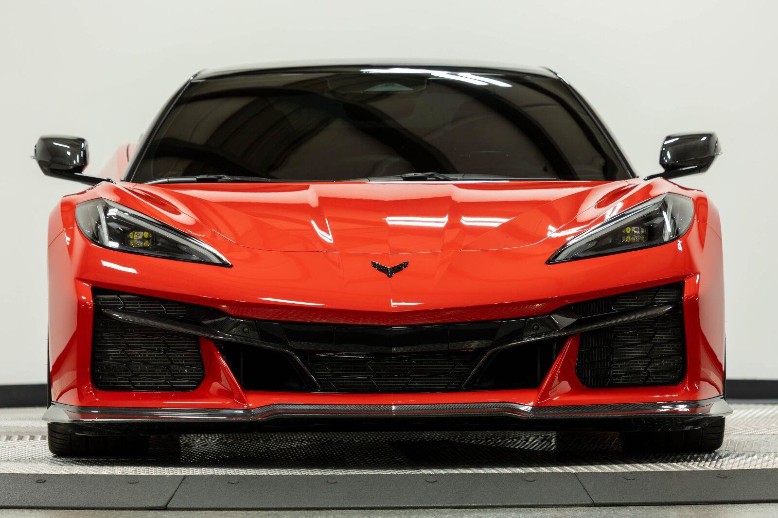 Used 2024 Chevrolet Corvette E-Ray AWD/4WD image 5