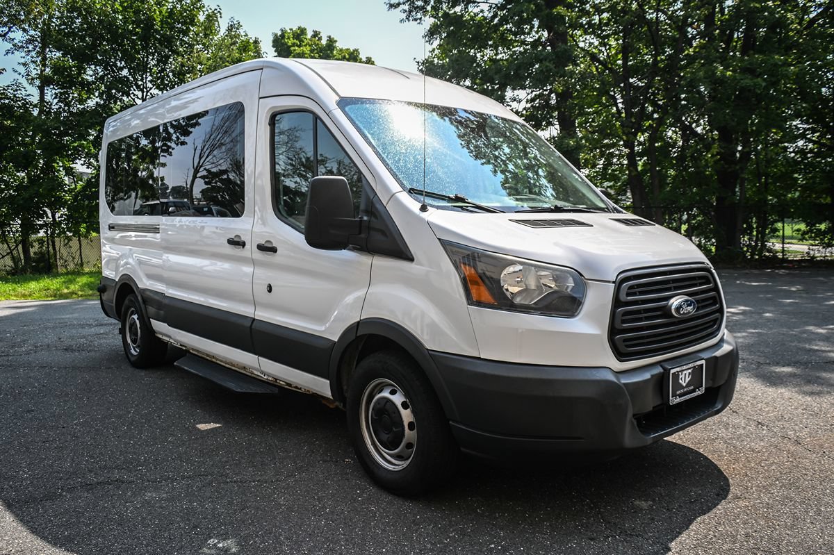 Used 2016 Ford Transit 350 XL RWD image 6