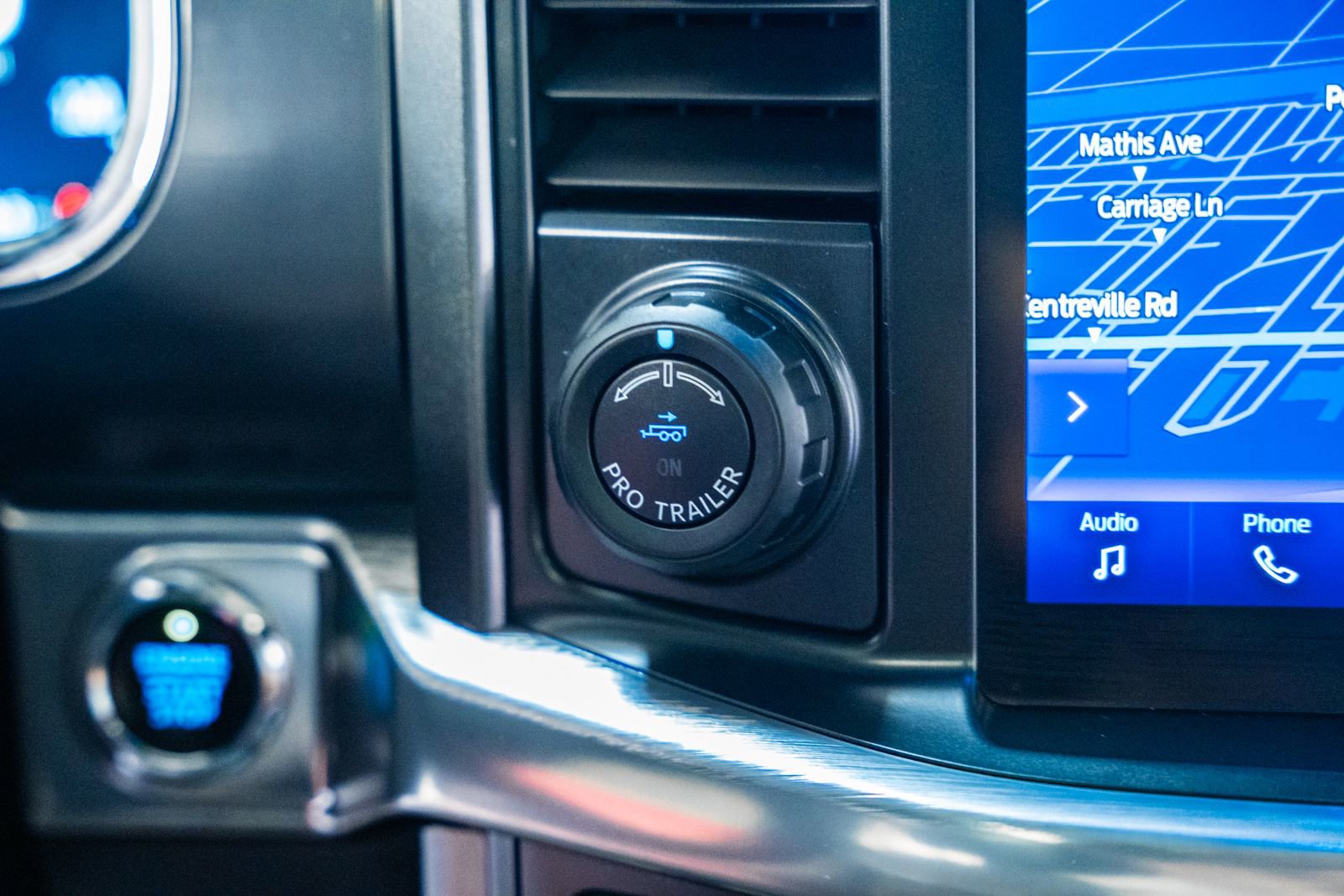 Certified 2021 Ford F150 Lariat w/ Equipment Group 502A High image 32