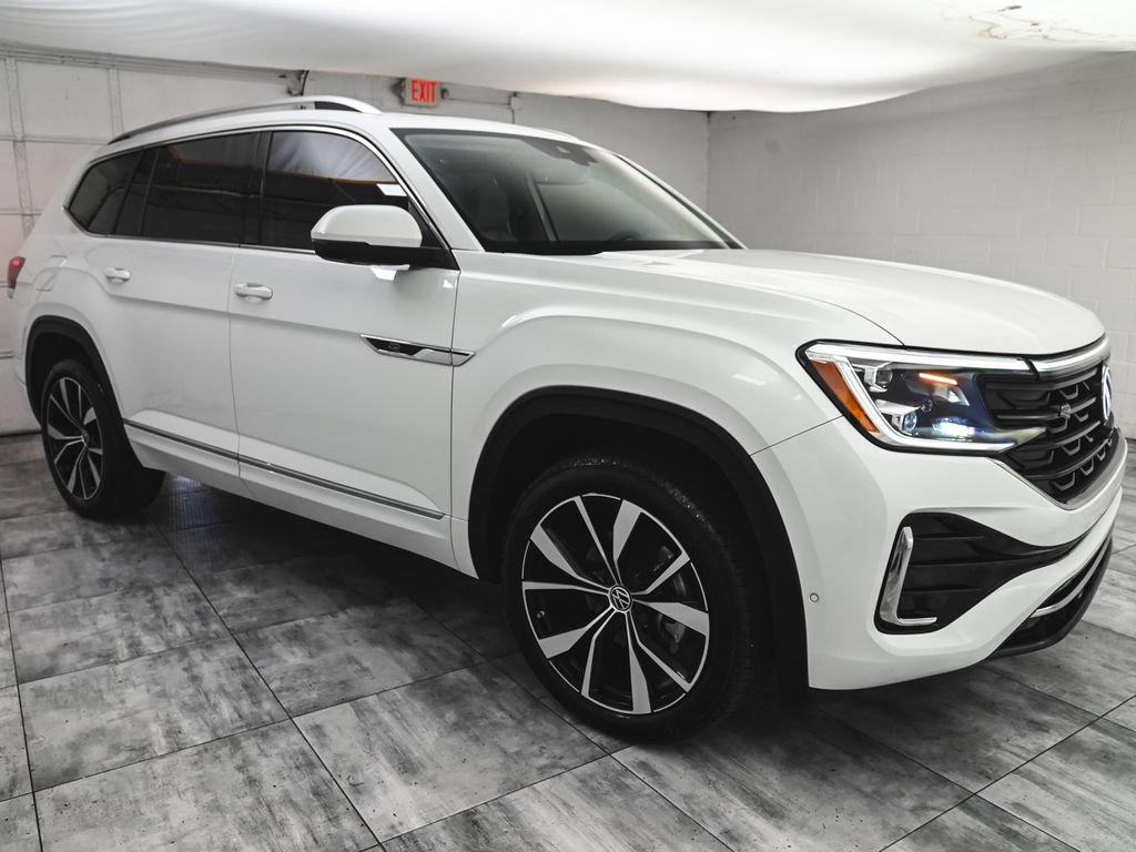 Used 2025 Volkswagen Atlas SEL Premium R-Line AWD/4WD image 3