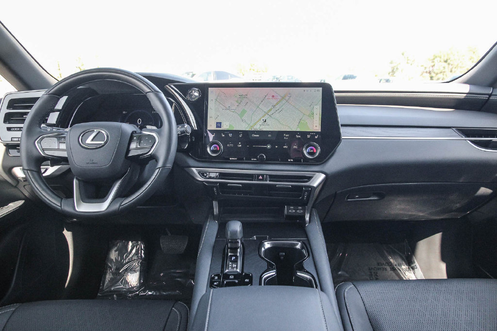Certified 2025 Lexus RX 350 w/ Convenience Package AWD/4WD image 13