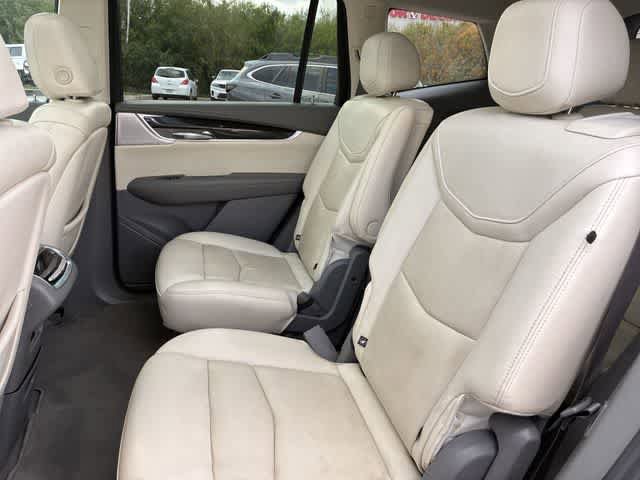 Used 2021 Cadillac XT6 Premium Luxury image 21