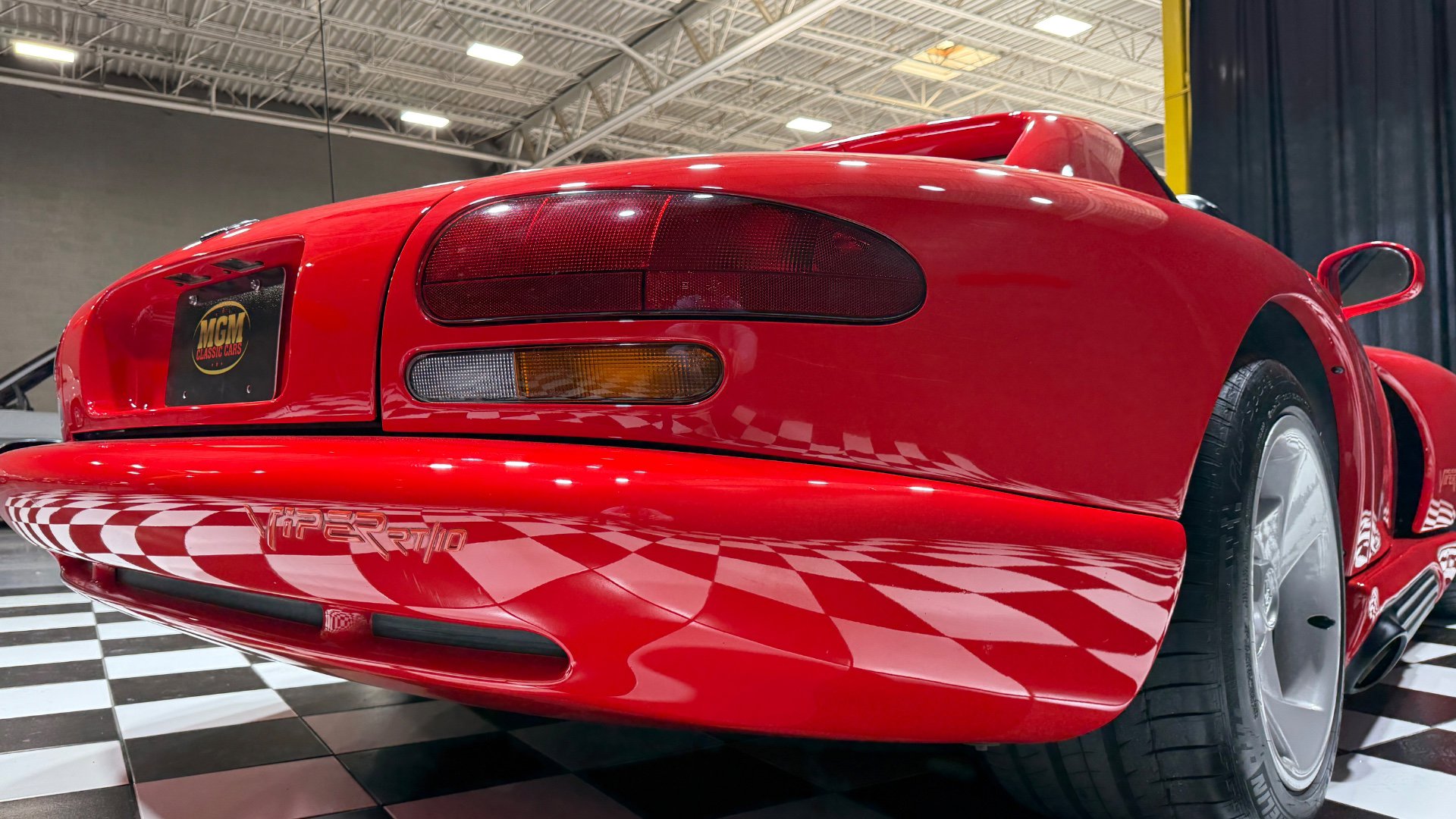 Used 1992 Dodge Viper RT/10 image 30