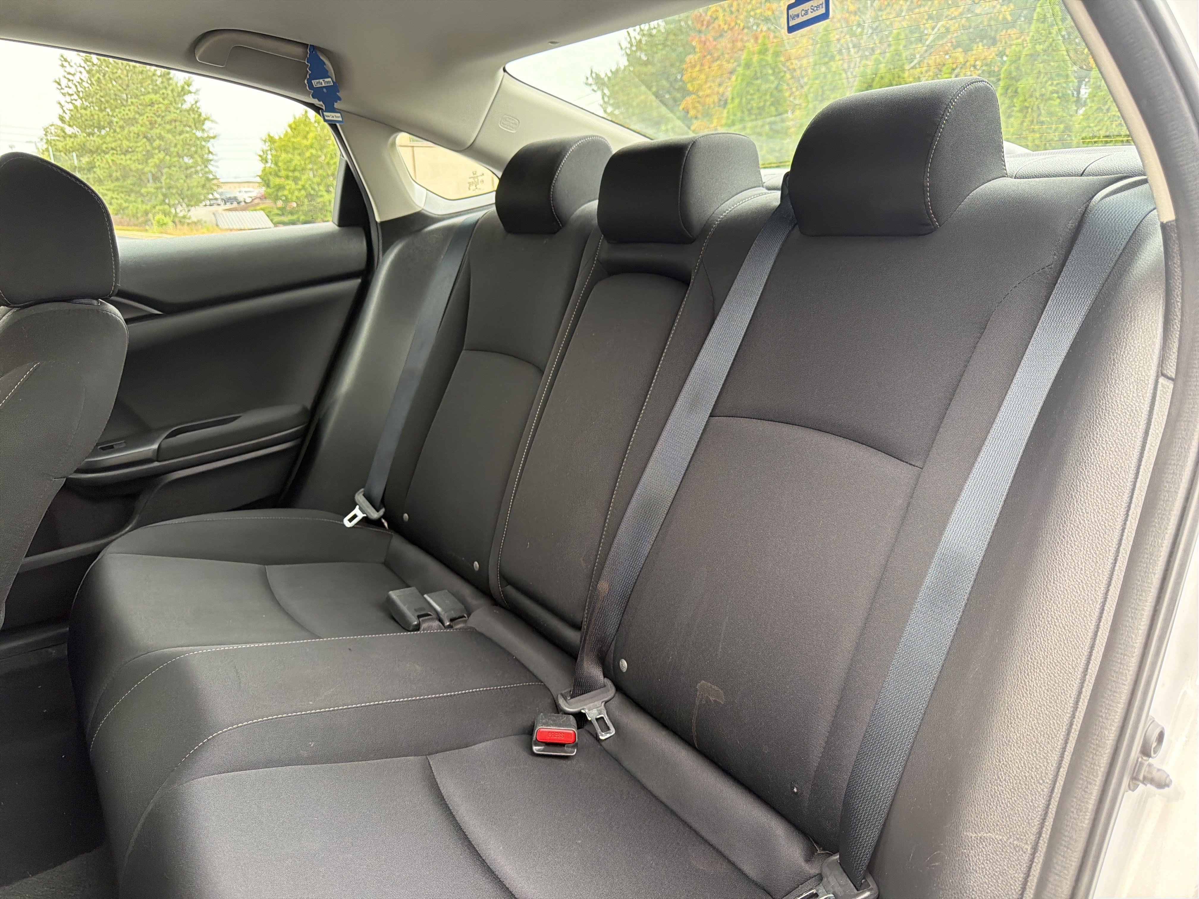 Used 2019 Honda Civic EX image 9