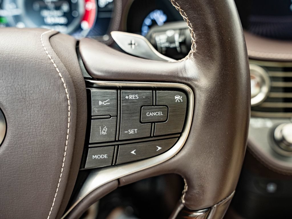Used 2018 Lexus LS 500 AWD w/ Interior Upgrade Package image 27