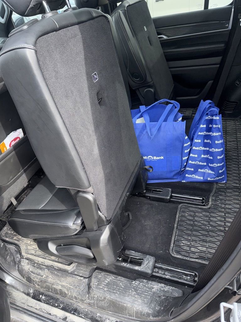 Used 2022 Jeep Wagoneer Series III w/ Premium Group I image 8