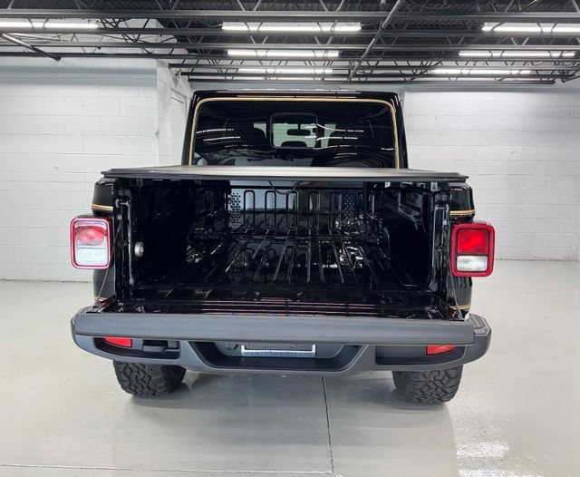 Used 2025 Jeep Gladiator Sport AWD/4WD image 10