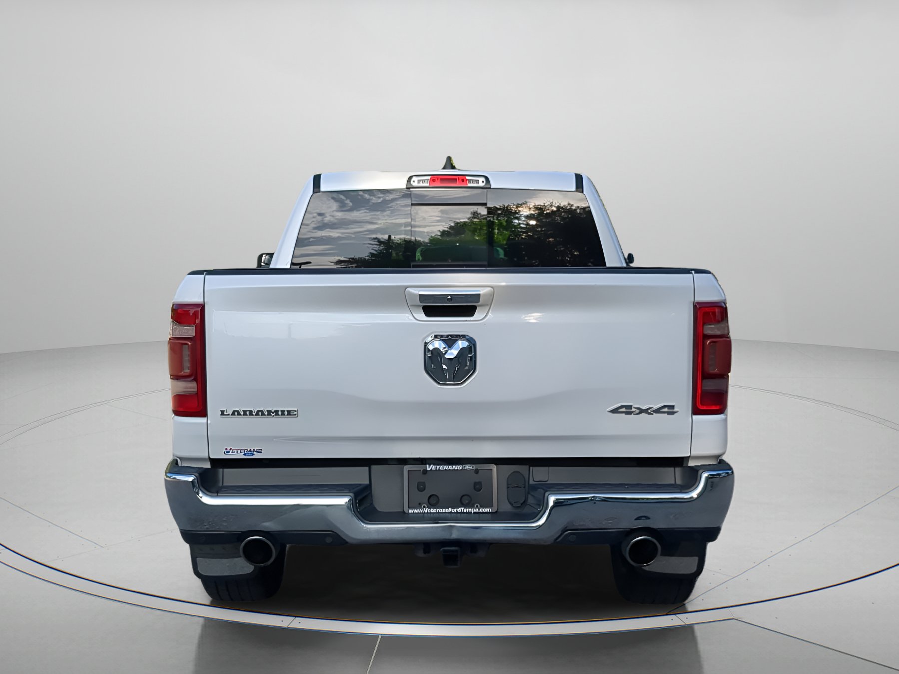 Used 2019 RAM 1500 Laramie AWD/4WD image 41