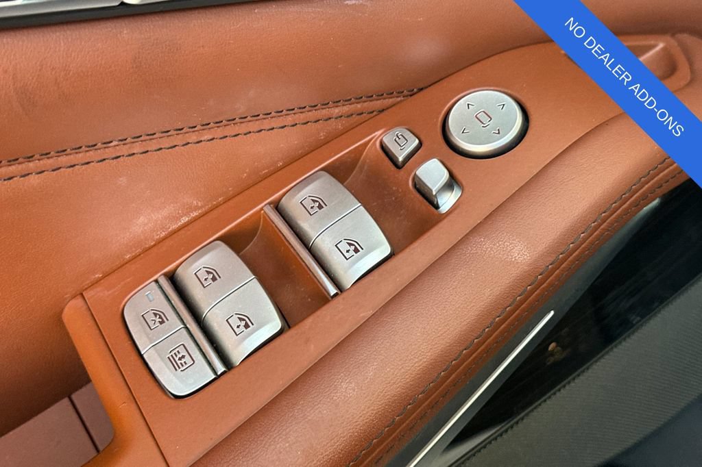 Used 2019 BMW X7 xDrive50i w/ Premium Package AWD/4WD image 12