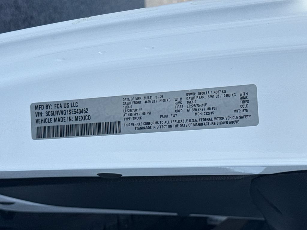 Used 2025 RAM ProMaster 2500 w/ U-Haul Equipment Group FWD image 33