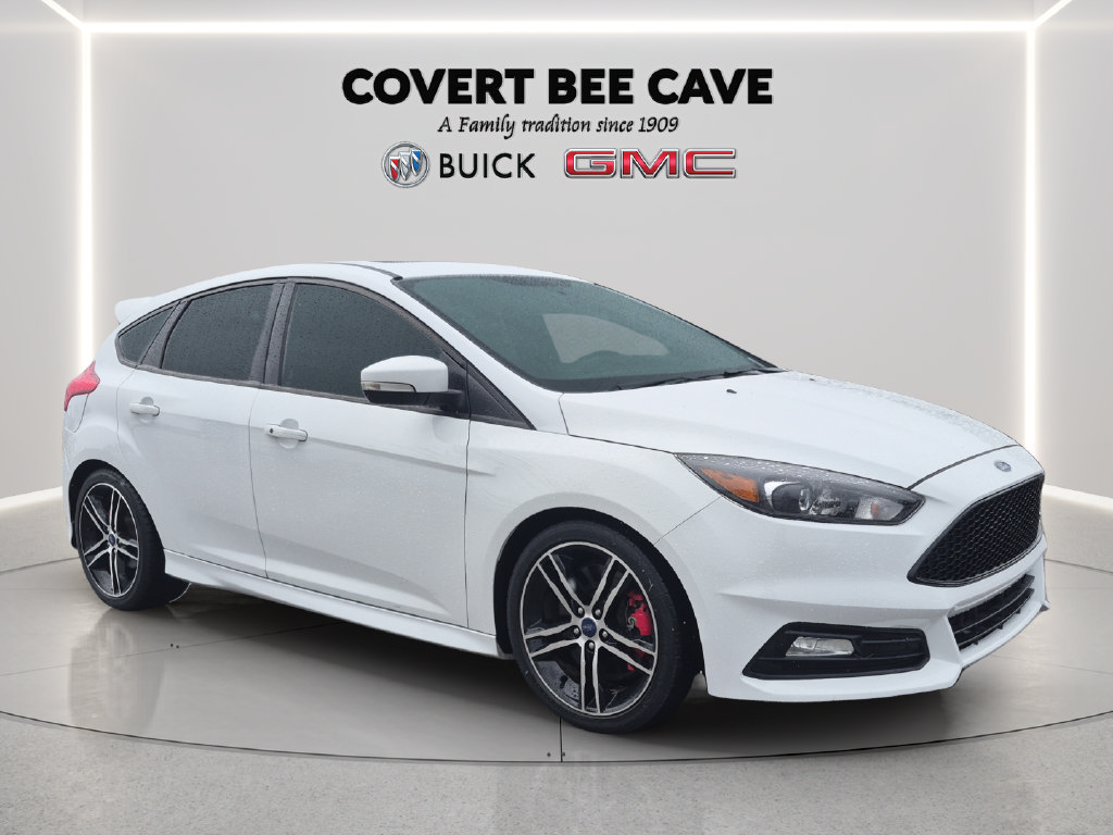 Used 2016 Ford Focus ST w/ Equipment Group 402A FWD 360° Tour