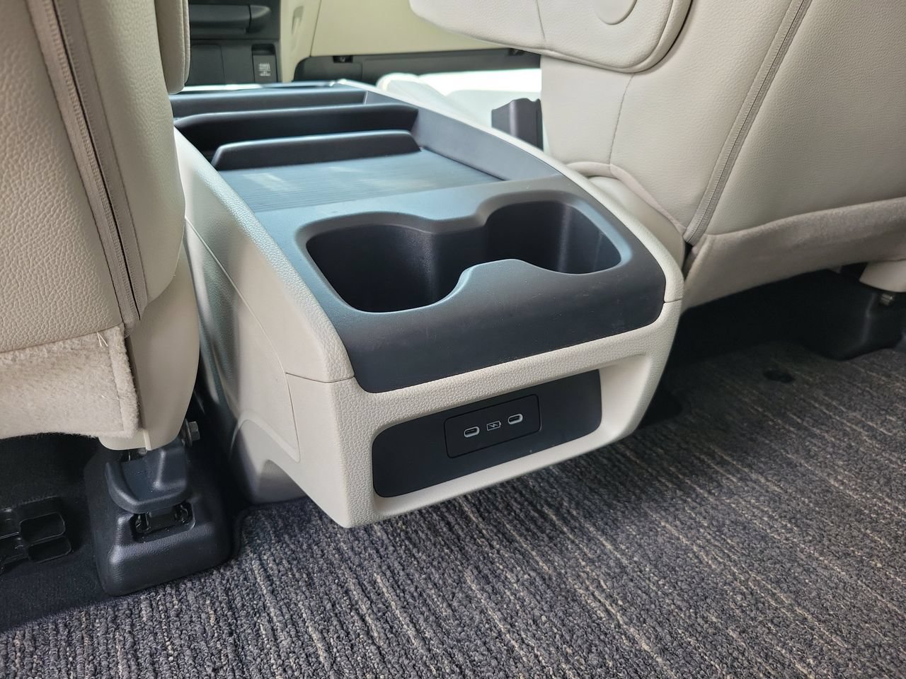 Used 2025 Honda Odyssey EX-L image 11
