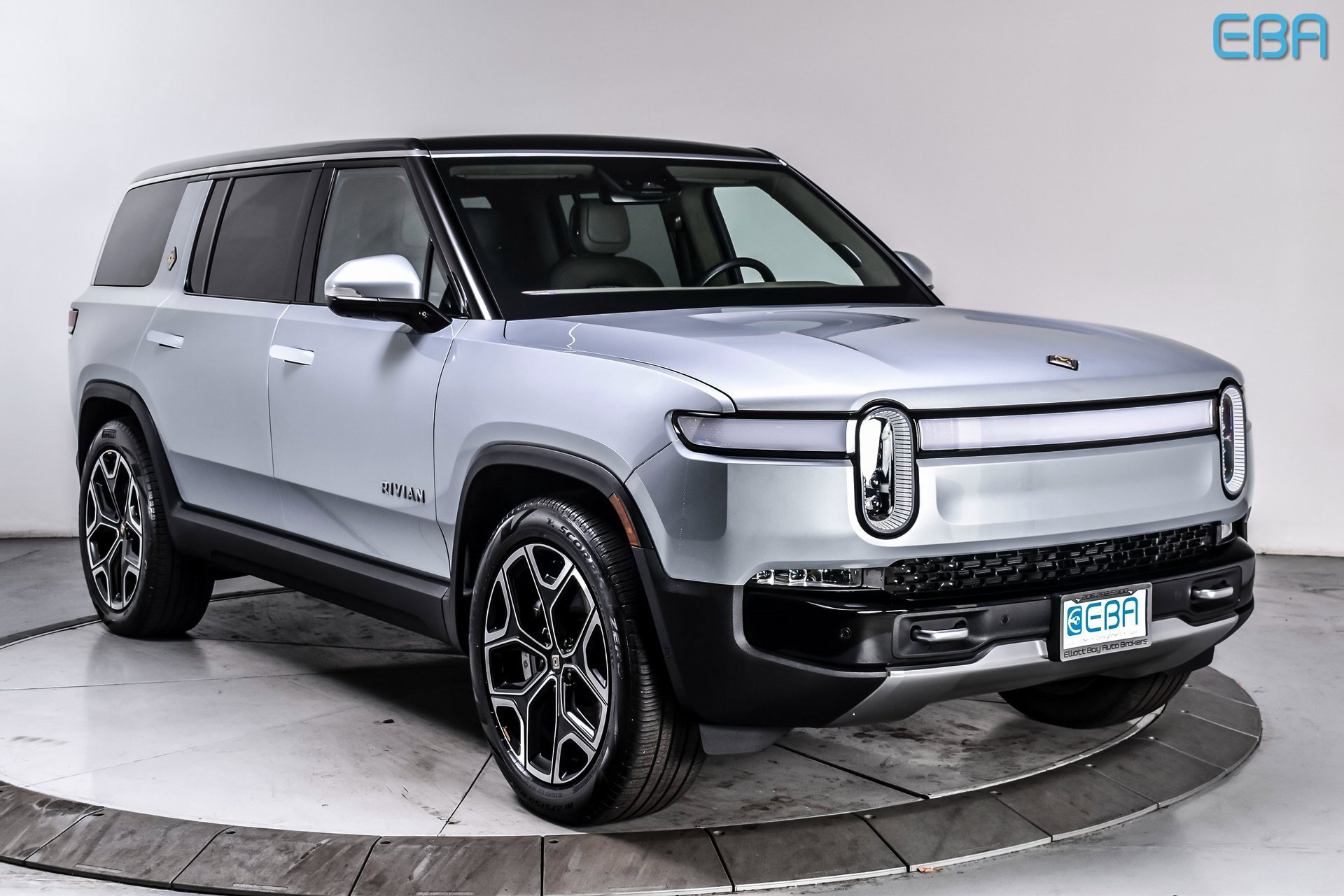 Used 2024 Rivian R1S Adventure