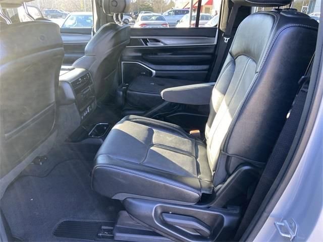 Used 2025 Jeep Wagoneer Series II image 31