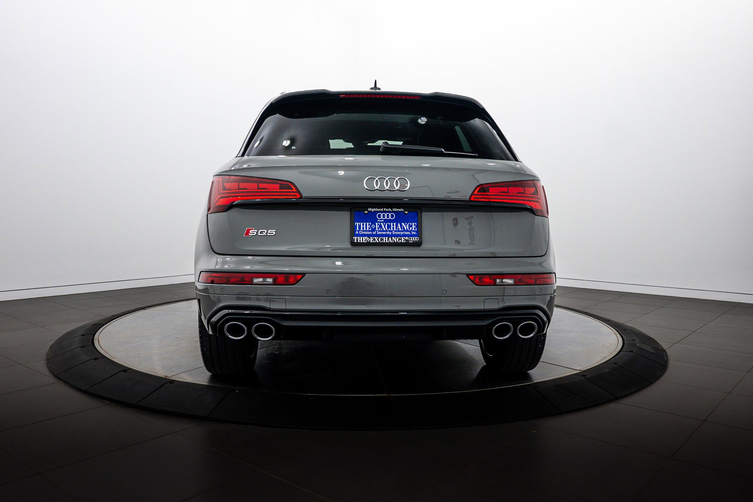Used 2021 Audi SQ5 Prestige AWD/4WD image 25