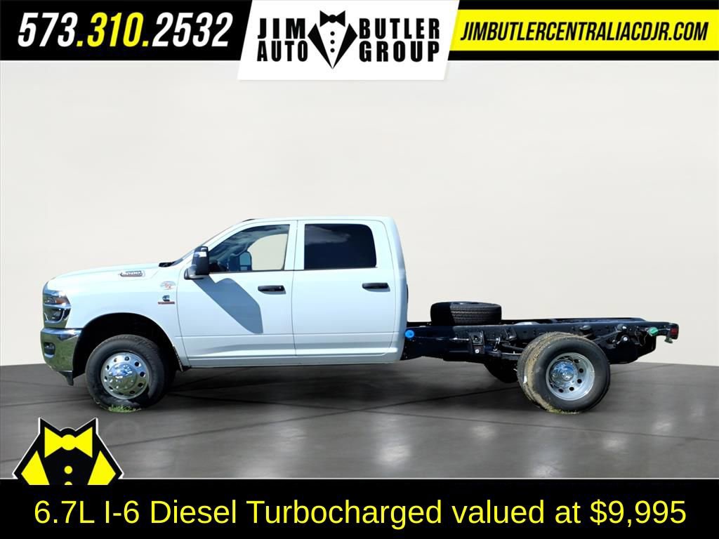 New 2026 RAM 3500 Tradesman w/ Chrome Appearance Group image 2