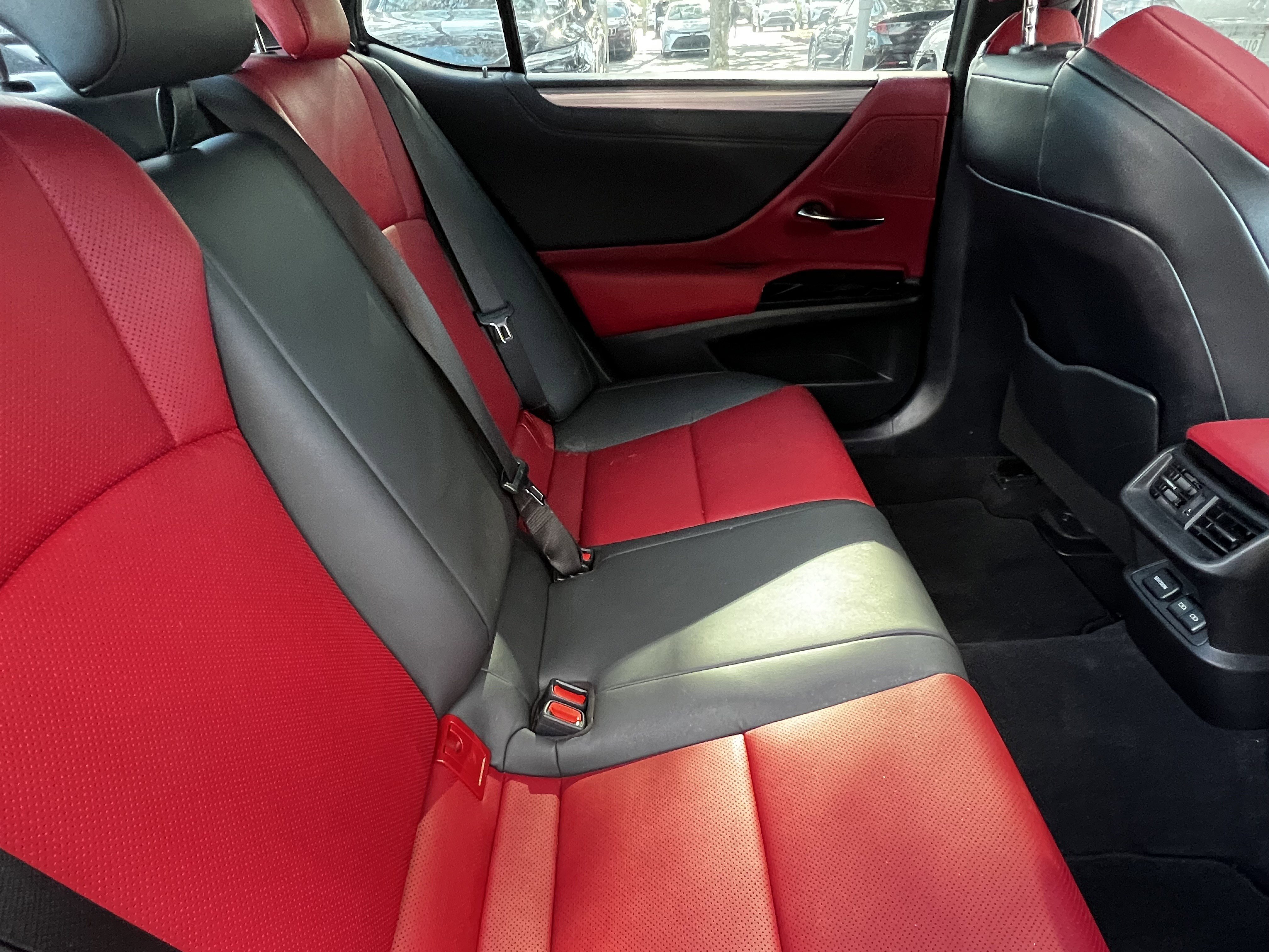 Used 2024 Lexus ES 350 F Sport image 41