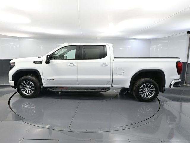 Used 2023 GMC Sierra 1500 AT4 w/ AT4 Preferred Package image 9