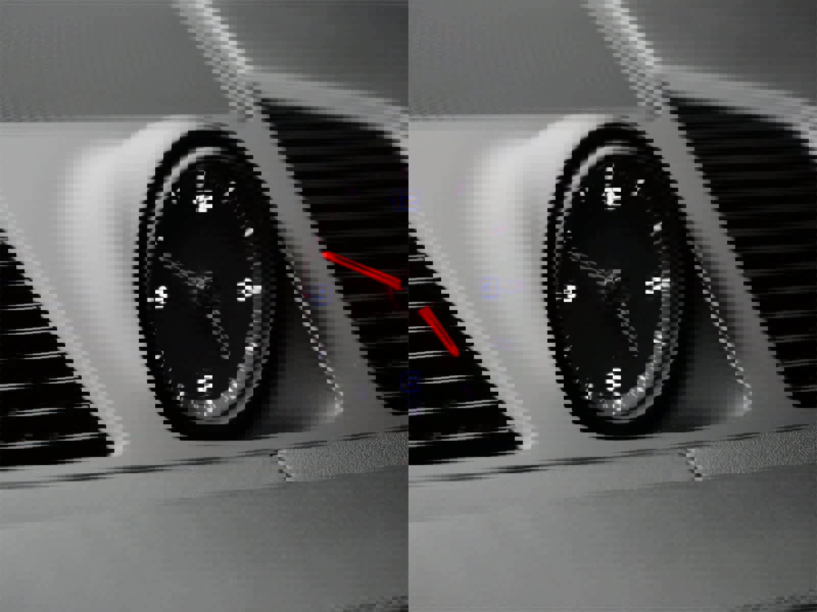 Used 2023 Porsche Cayenne GTS w/ Premium Package Plus image 15