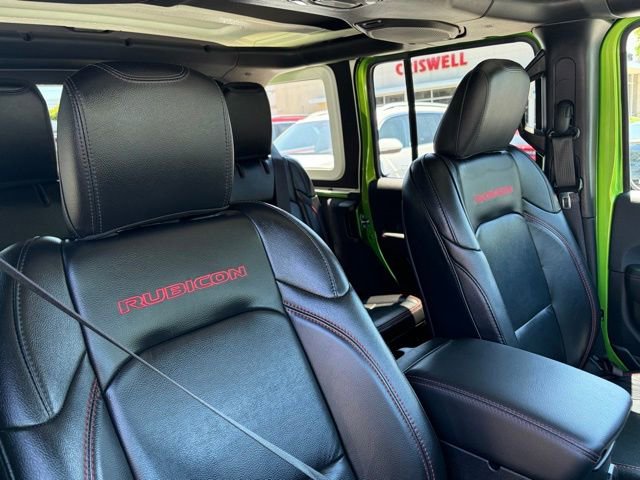 Used 2019 Jeep Wrangler Unlimited Rubicon w/ Dual Top Group AWD/4WD image 28