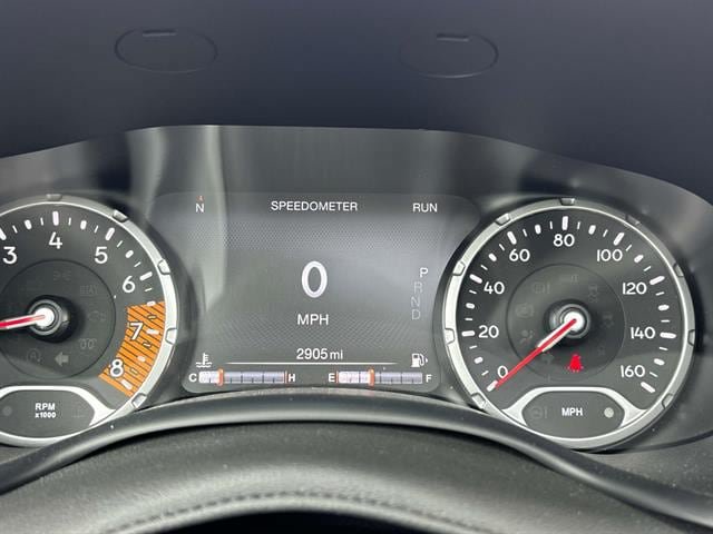 Certified 2023 Jeep Renegade Latitude w/ Sun/Sound Group AWD/4WD image 21