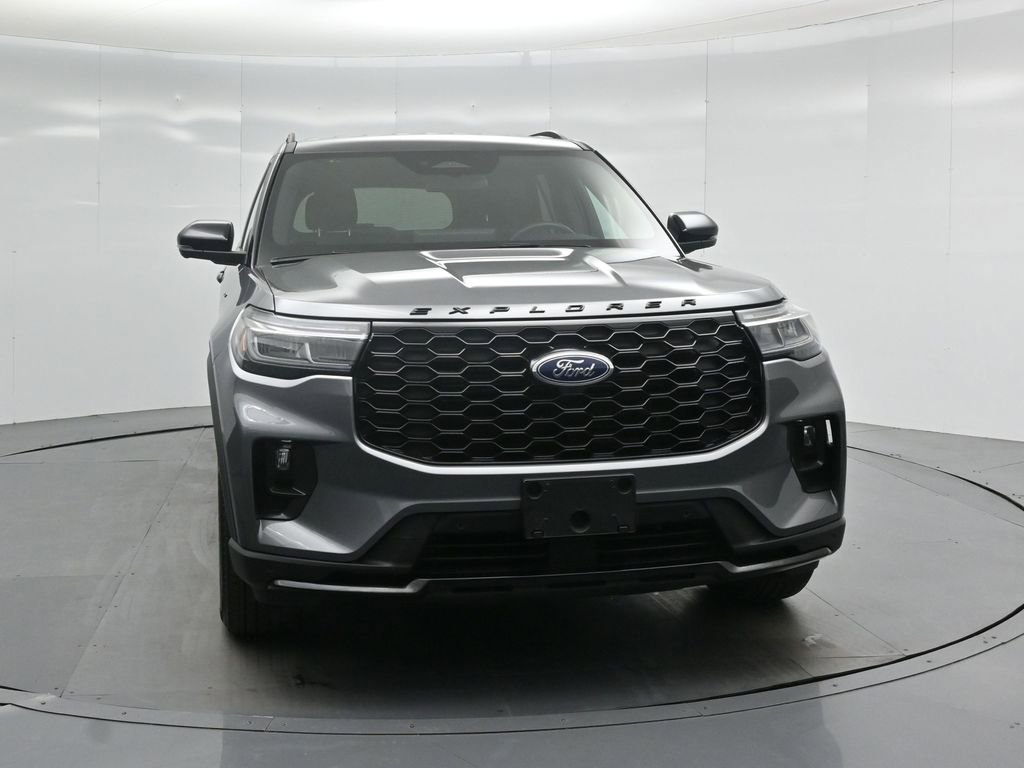 Used 2025 Ford Explorer ST-Line image 57