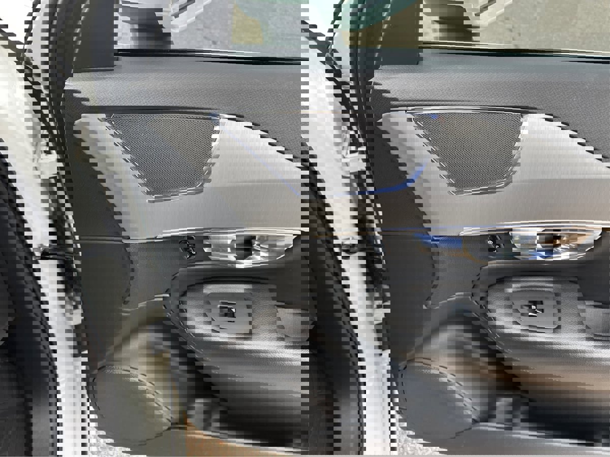 Used 2022 Volvo XC90 T5 Momentum w/ Protection Package Premier image 43