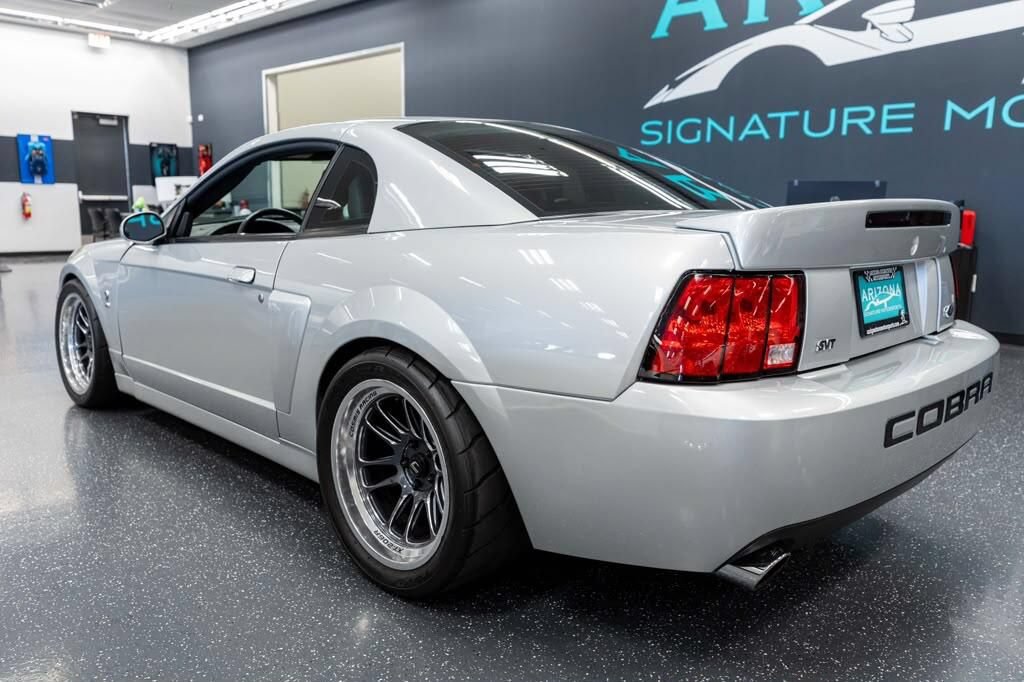 Used 2004 Ford Mustang Cobra RWD image 6