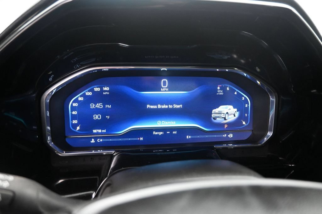 Used 2025 Chevrolet Silverado 1500 LTZ RWD image 11