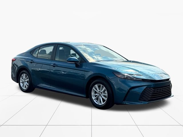 Used 2025 Toyota Camry LE w/ Convenience Package FWD image 8