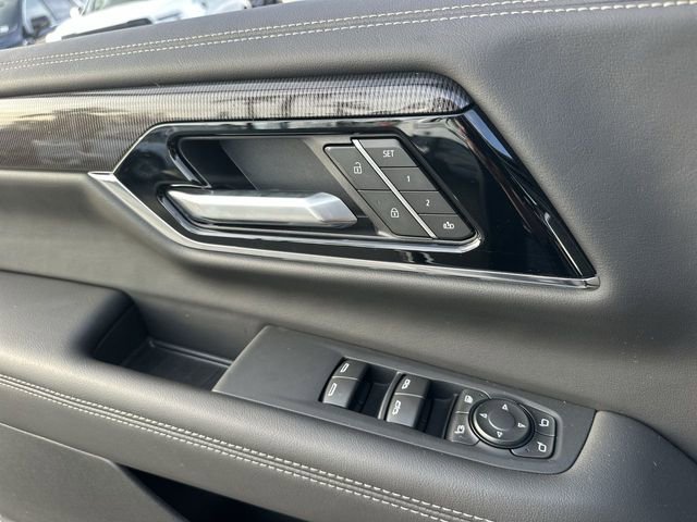 New 2025 GMC Yukon XL Elevation image 24