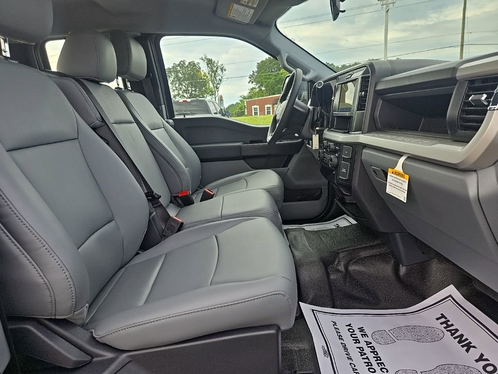 New 2026 Ford F250 XL image 21