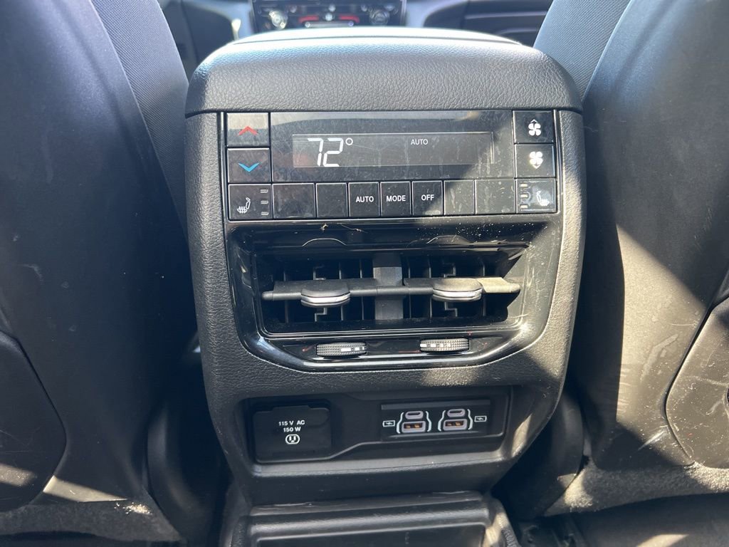 Used 2021 Jeep Grand Cherokee L Limited image 28