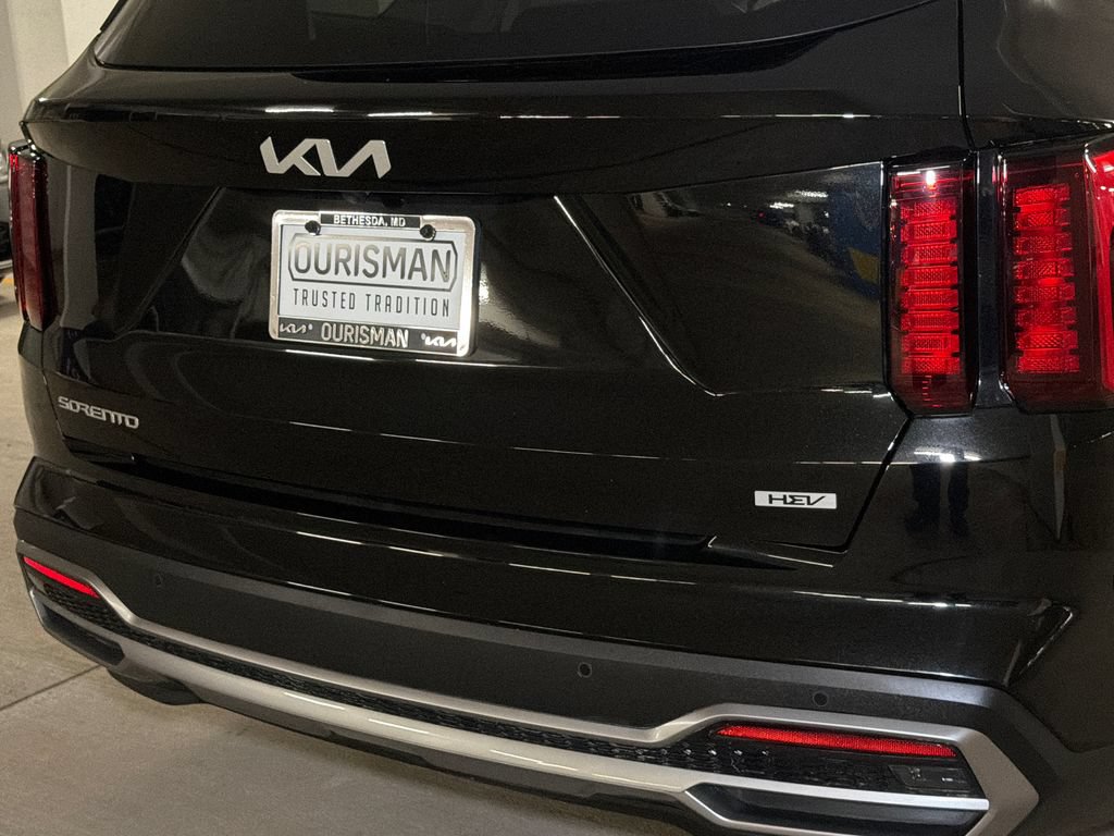 Certified 2023 Kia Sorento EX AWD/4WD image 5